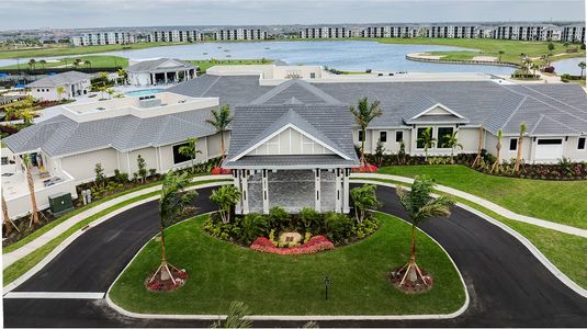 The National Golf & Country Club: Coach Homes 10