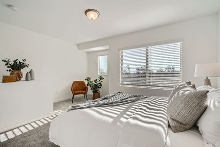 Geos - 2-Story Townhomes 24