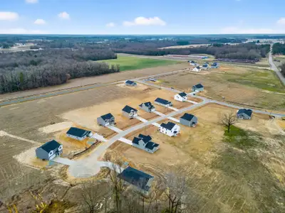 Hunters Trace by Dream Finders Homes in Fremont - image