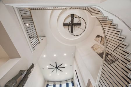 Legacy - 60' 31
