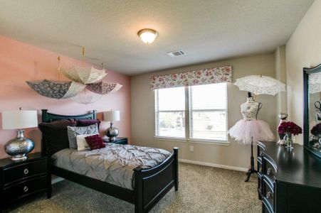 Kendall Lakes by Saratoga Homes in Alvin - photo 17 17