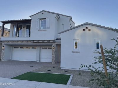 The Estates at Lamb Lane by New Village Homes in Gilbert - photo 15 15