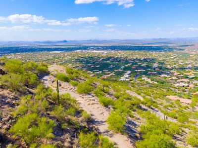 Sanctuary On Black Mountain by Cullum Homes in Cave Creek - photo 1 1