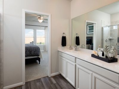 Riverbend at Double Eagle - Reserve Collection by Meritage Homes in Cedar Creek - photo 22 22