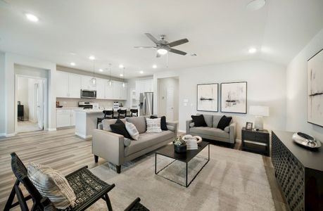 Laurel Landing: Landmark Collection by Beazer Homes in Alvin - photo 7 7