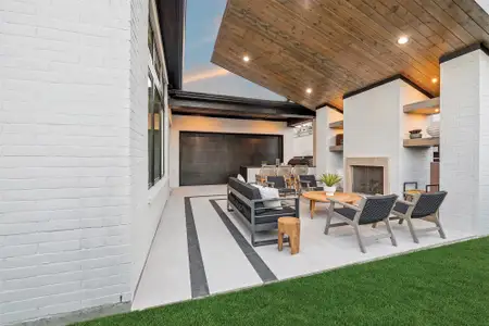 Easthaven at Bridgeland Central - Horizon Collection by David Weekley Homes in Cypress - image 6