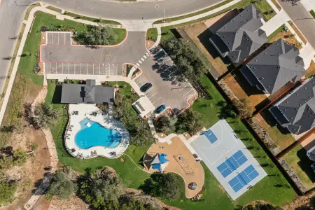 Edgewood by M/I Homes in Leander - image