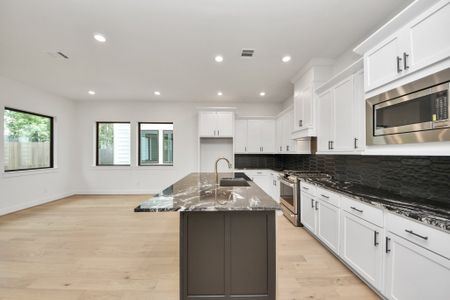 Courtyard 64
