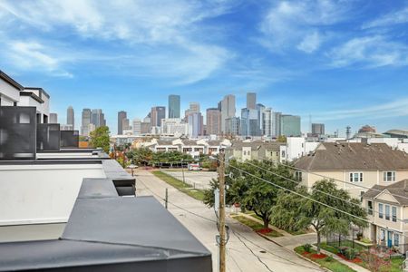 Linear On Bell by Enterra Homes in Houston - photo 5 5