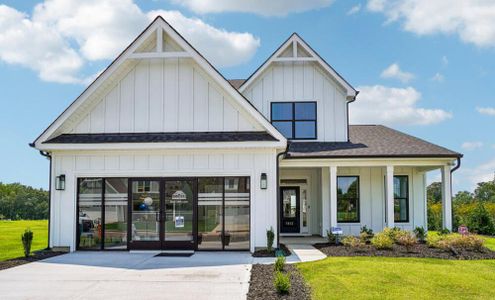 Founders Club by Eastwood Homes in Moore - image