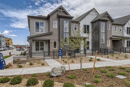 Pacific Collection at The Townes at Skyline Ridge by Century Communities in Castle Pines - photo 1 1