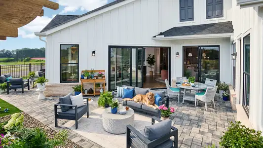 The Courtyards at Seven Hills by Epcon Communities in Dallas - image