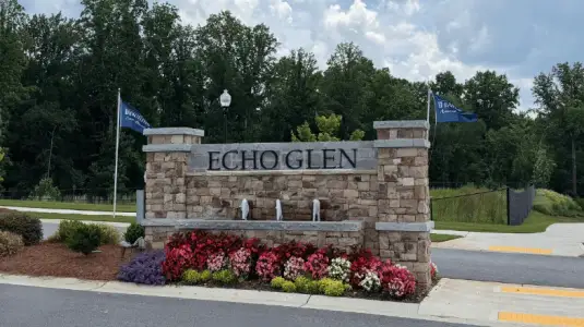 Echo Glen by D.R. Horton in Stockbridge - image