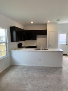 Eastwood at Sonterra: Cottage Collection by Lennar in Jarrell - photo 37 37