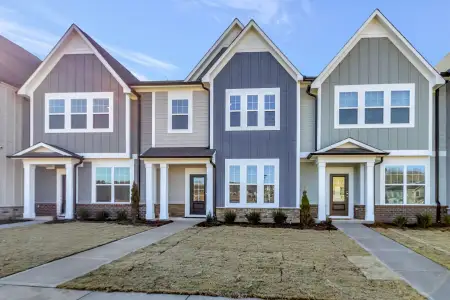 Retreat at Friendship Townhomes by M/I Homes in Apex - photo 1 1