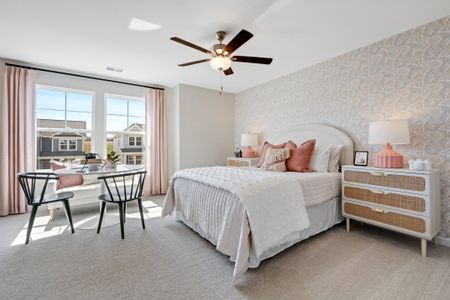 McFarland Estates by Dream Finders Homes in York - image 13