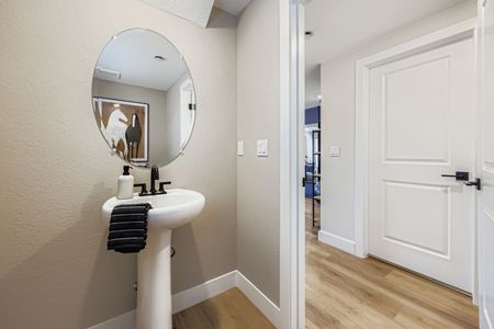 Geos - 3-Story Townhomes 46