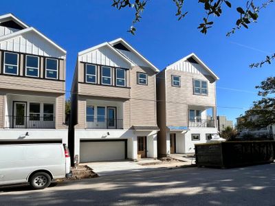 Sunshine Bastrop by Lexen Homes in Houston - photo 2 2