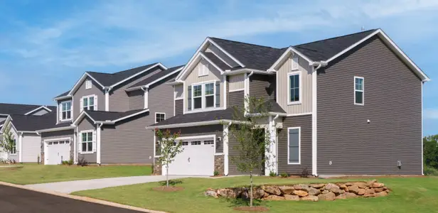 Holly Ridge by Cothran Homes in Greenville - image 20