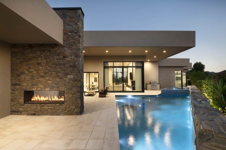 Ironwood Golf Villas by Cullum Homes in Paradise Valley - image 11
