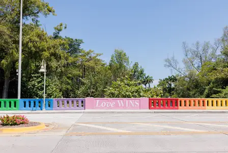 Solterra by Lennar in Sunrise - image