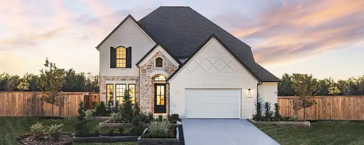 Ashland by Ashton Woods in Angleton - image