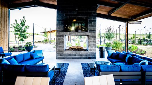 Reunion 60'/70' by Perry Homes in Rhome - image 9