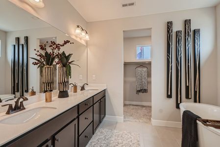 Floret Collection at The Outlook at Southshore by Century Communities in Aurora - photo 30 30