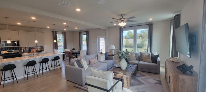 Veranda: Classic by Beazer Homes in San Antonio - photo 36 36