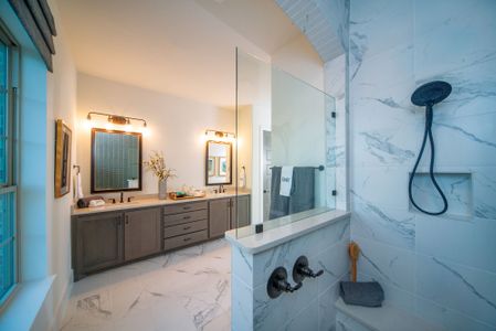 Elements at Viridian - Signature Series by David Weekley Homes in Arlington - image 8