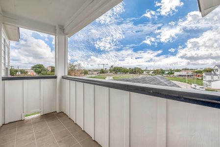 Regents Court by Colina Homes in Houston - photo 13 13