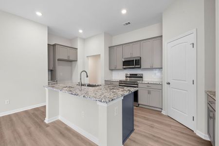 Hayden Pointe by Smith Family Homes in St. Marys - image 7