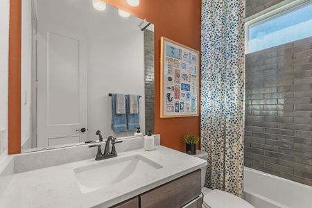 Riceland 50's by Chesmar Homes in Mont Belvieu - image 17