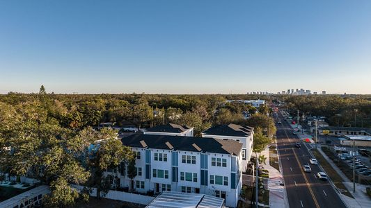 Apex at Seminole Heights by David Weekley Homes in Tampa - photo 27 27