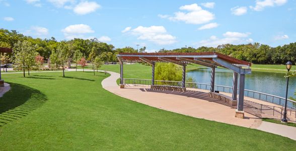 Luella Crossing by Lennar in Sherman - image