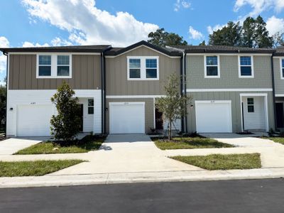 Tyson Townhomes by Starlight Homes in Zephyrhills - photo 0 0