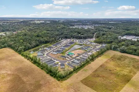 Kings Landing by Century Complete in Jacksonville - image