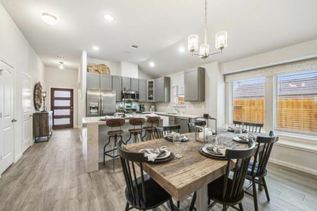 Glendale Lakes by Saratoga Homes in Rosharon - photo 11 11