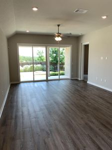 Bar W Ranch by D.R. Horton in Leander - photo 55 55
