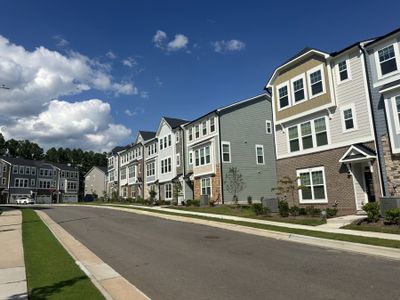 Alston Landing by M/I Homes in Cary - image 14