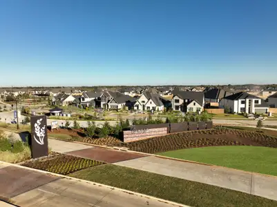 Grange 45' by Newmark Homes in Katy - image