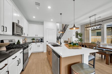 La Segarra 40' by Tricoast Homes in Brookshire - image 20