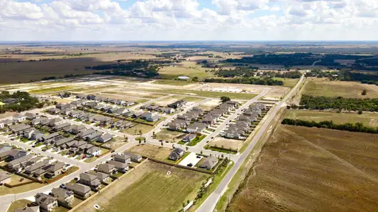 Cool Water by M/I Homes in Jarrell - photo 2 2