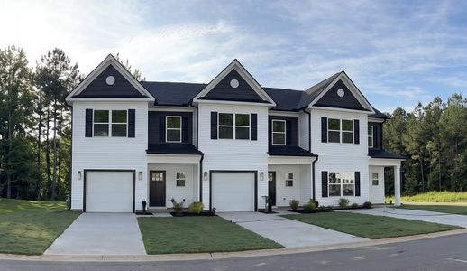 Parkstone Place Townhomes by Adams Homes in Roebuck - image