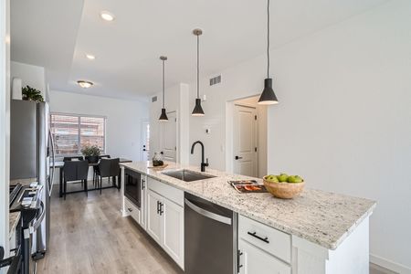 Geos - 2-Story Townhomes 21