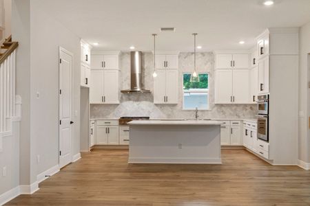 Central Living - South Tampa by David Weekley Homes in Tampa - photo 8 8