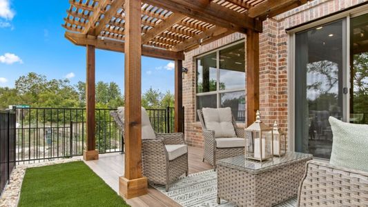 Cottonwood Creek by Grenadier Homes in Rowlett - image 5