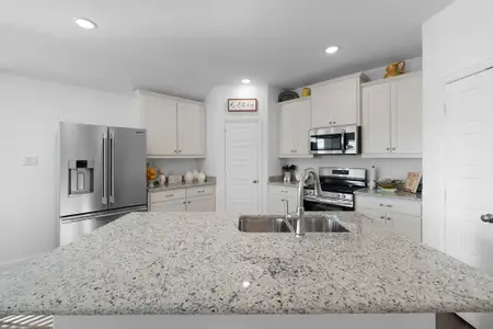 Stonecreek by Altura Homes in Sulphur Springs - image 3