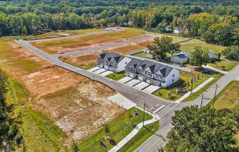 CraigStone by Eastwood Homes in Woodruff - image