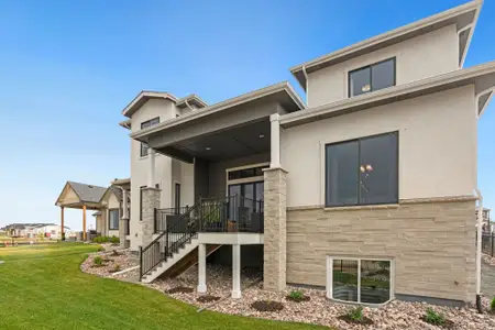 Kinston Centerra by Bridgewater Homes in Loveland - image 6